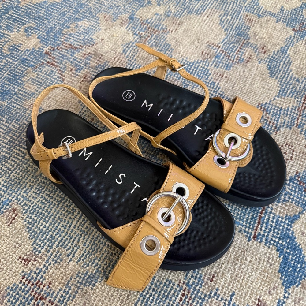 NEW MIISTA Silba Beige Sandals